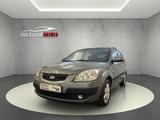 Kia Rio 1.6 EX Automatikgetriebe - Kia Rio Ex mit Benzin-Antrieb