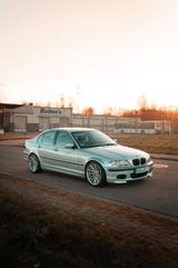 BMW E46 330i, abgemeldetes Fahrzeug! - BMW 330 aus 2001: 330i