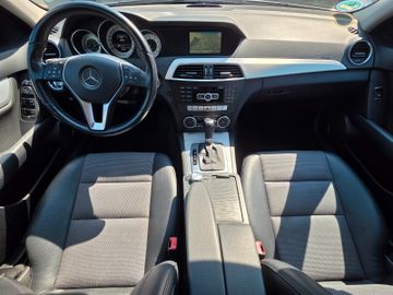 Mercedes C 180 - 9