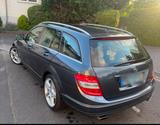 Mercedes-Benz Mercedes C-Klasse 320 - Mercedes-Benz E 320: Kombi