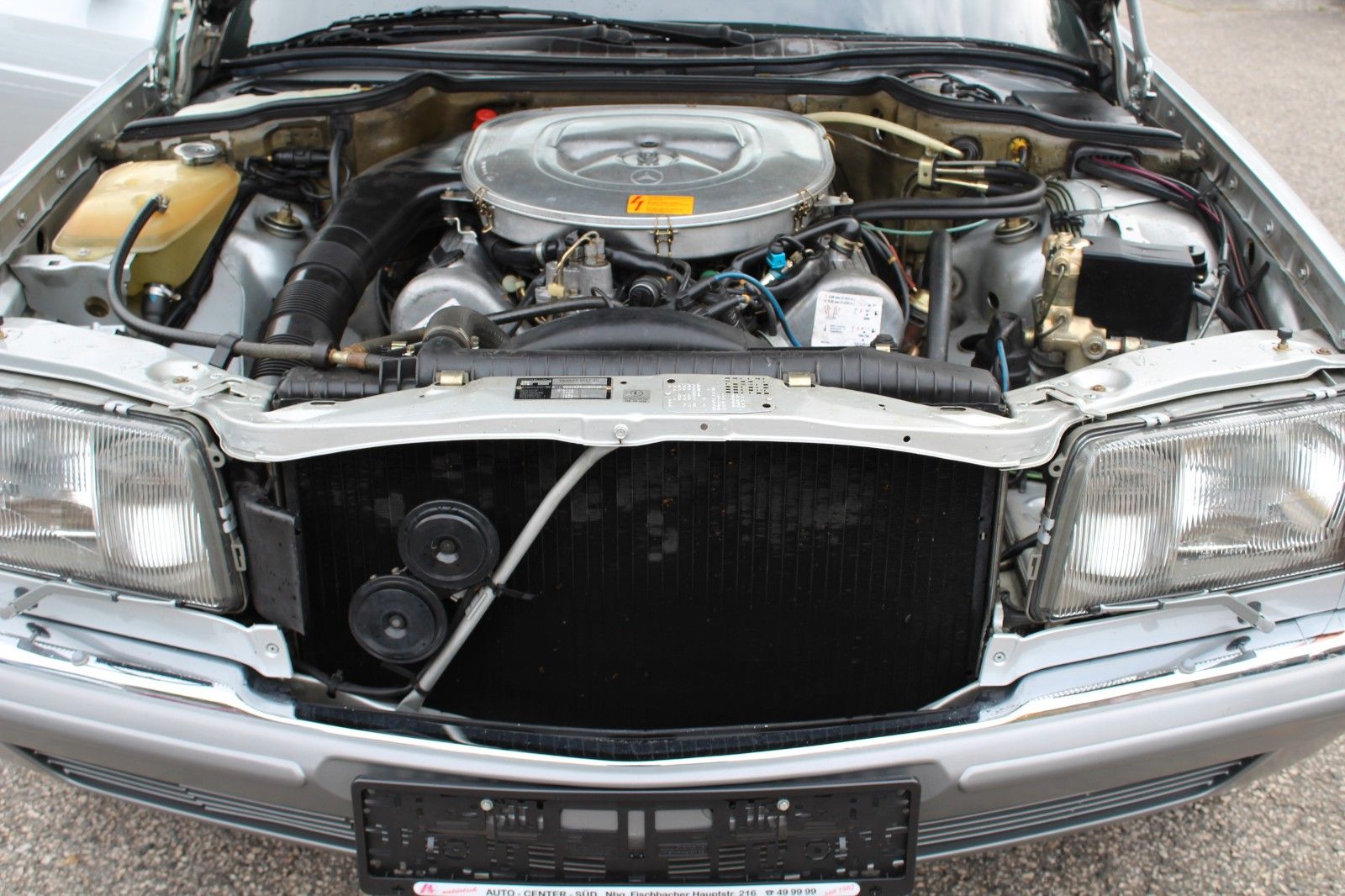 380 SE V8-Zylinder Limousine erste Sahne !!