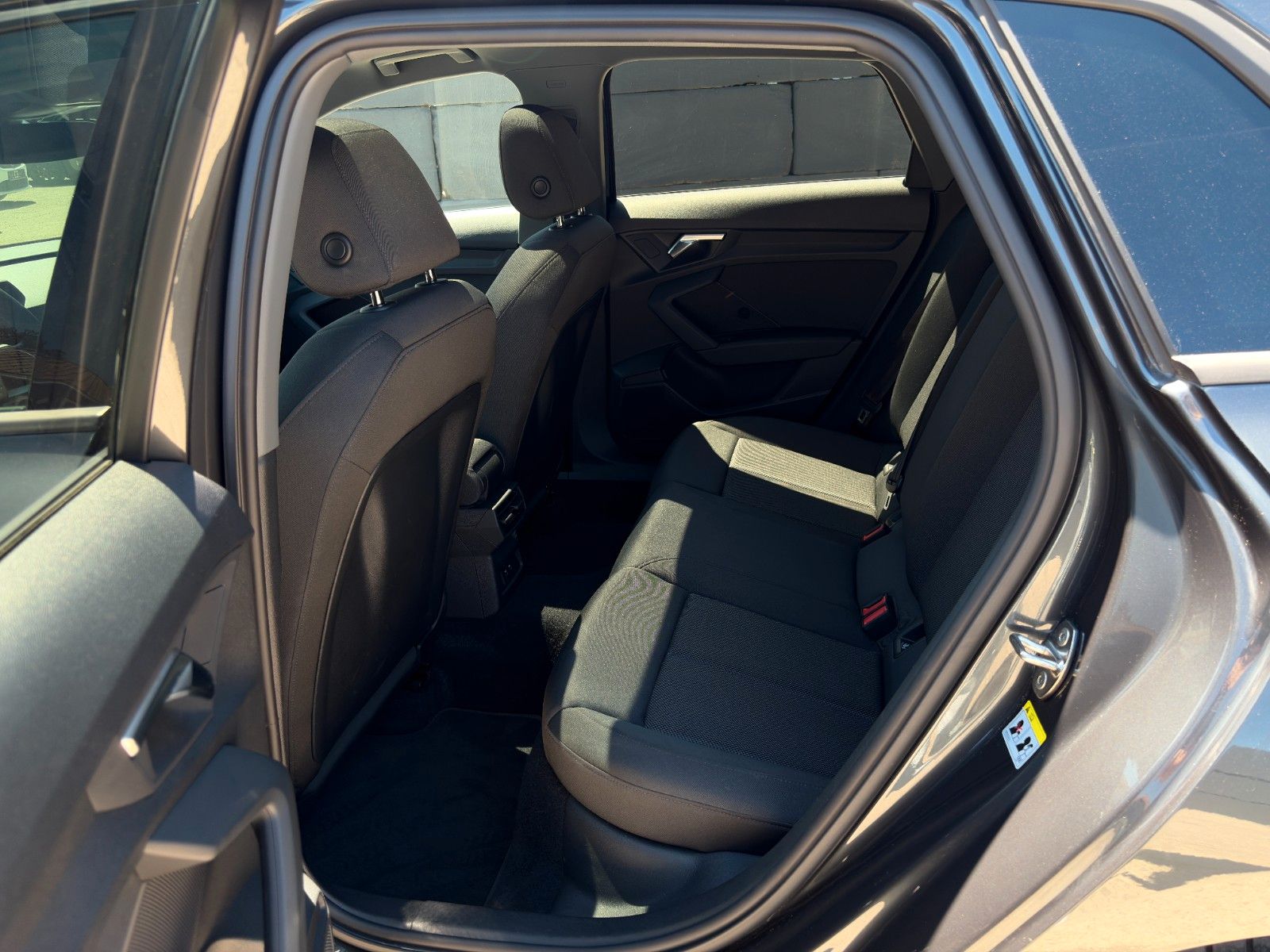 Fahrzeugabbildung Audi A3 Sportback 40 TFSIe Schiebedach KZG ACC CAM