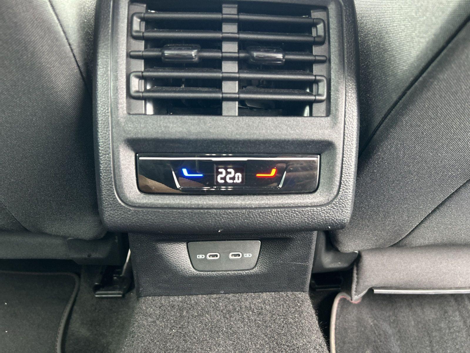 Volkswagen Golf VIII GTI 2.0 TSI DSG+LED PLUS+DIG.COCKP., миниатюра 27