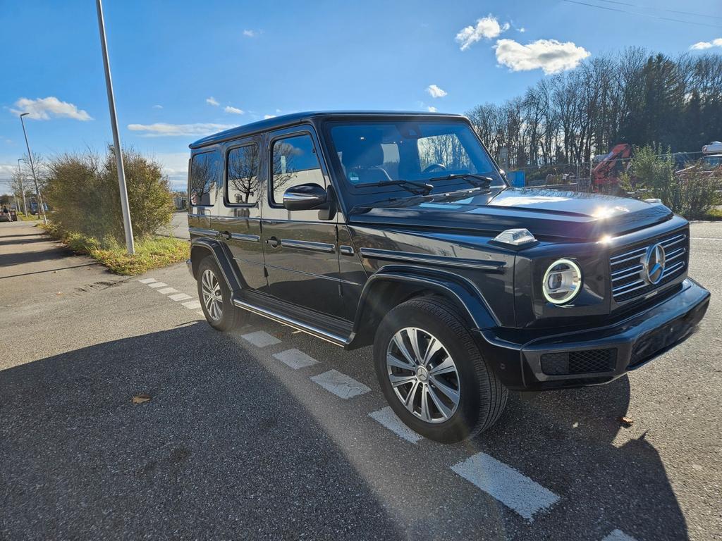 Mercedes-Benz G 400