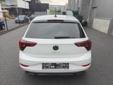 Volkswagen Polo LIFE 1.0 TSI 95PS NAVI CAMERA ALU 15 ZOLL