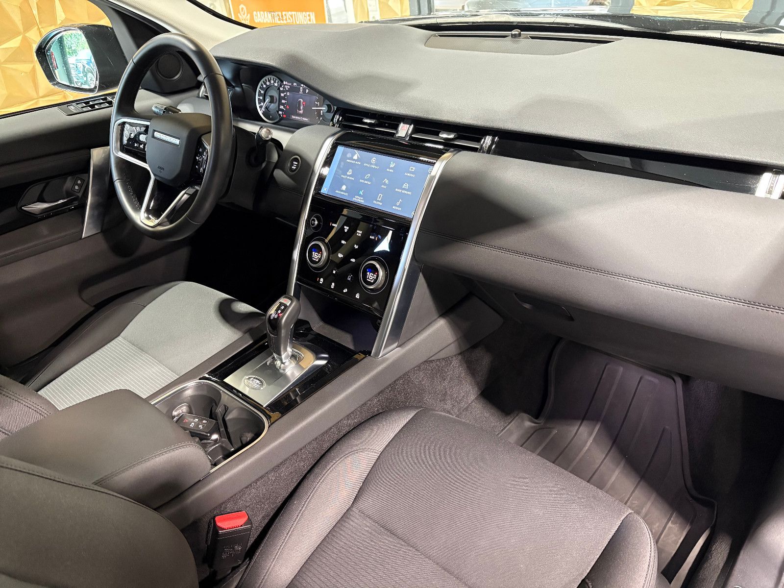 Fahrzeugabbildung Land Rover Discovery Sport AWD/360°/APPLE/SHZ/TEMPOMAT/LED/
