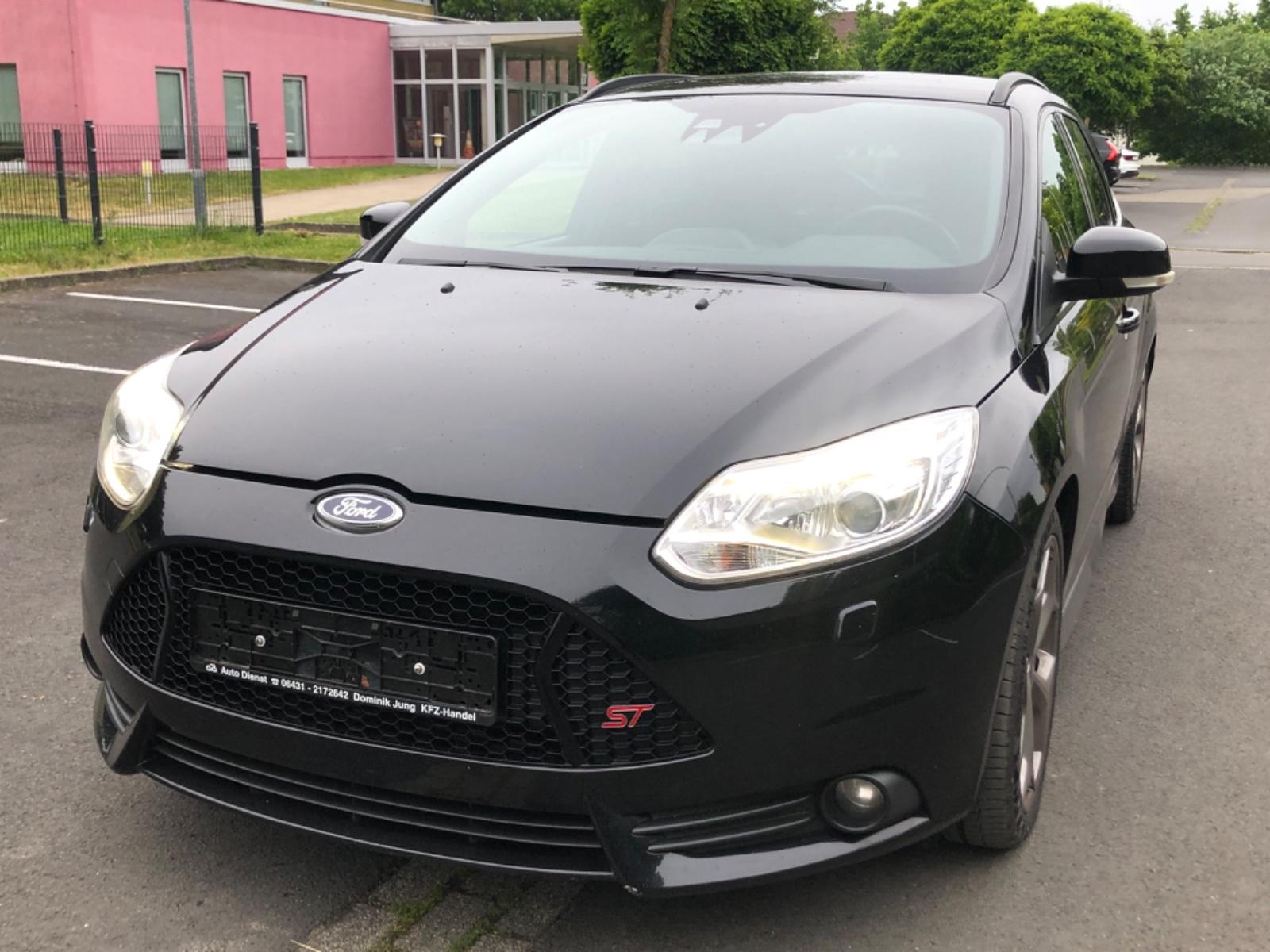 Ford Focus Turnier ST  TÜV NEU+Vollausstattung+Navi