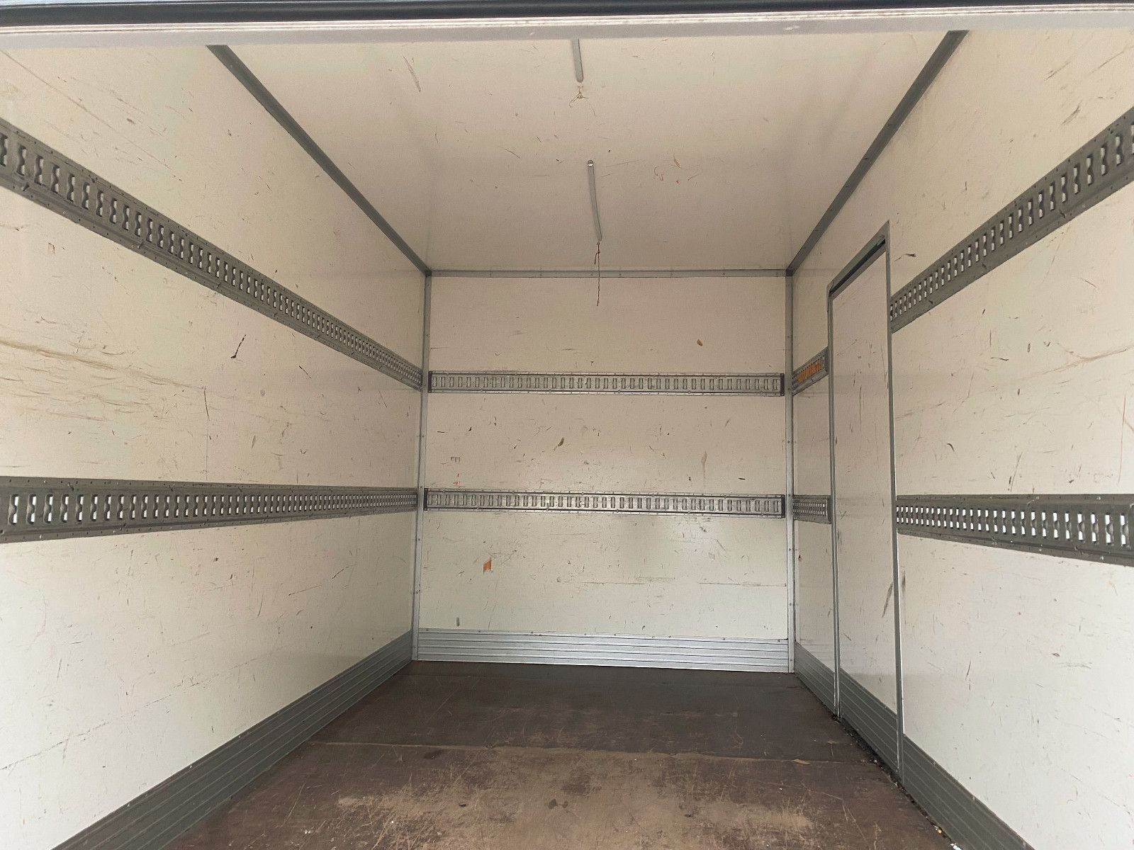 Fahrzeugabbildung Ford Transit 350 L3 Koffer mit LBW,Klima,StH ,kamera