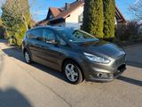 Ford S-Max 1,5 EcoBoost Business Edition 5-7 Sitze - Ford S-Max: Business Edition