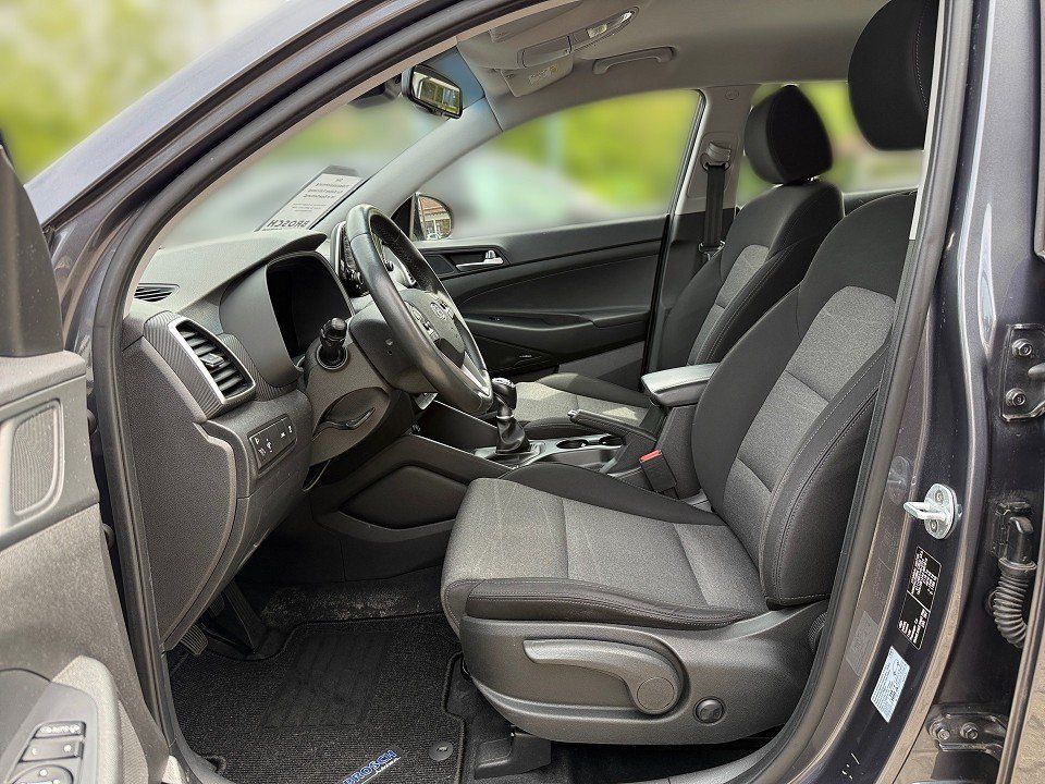 Fahrzeugabbildung Hyundai TUCSON FL 1.6T TREND GARANTIE NAV+KRELL+SHZ+KAME