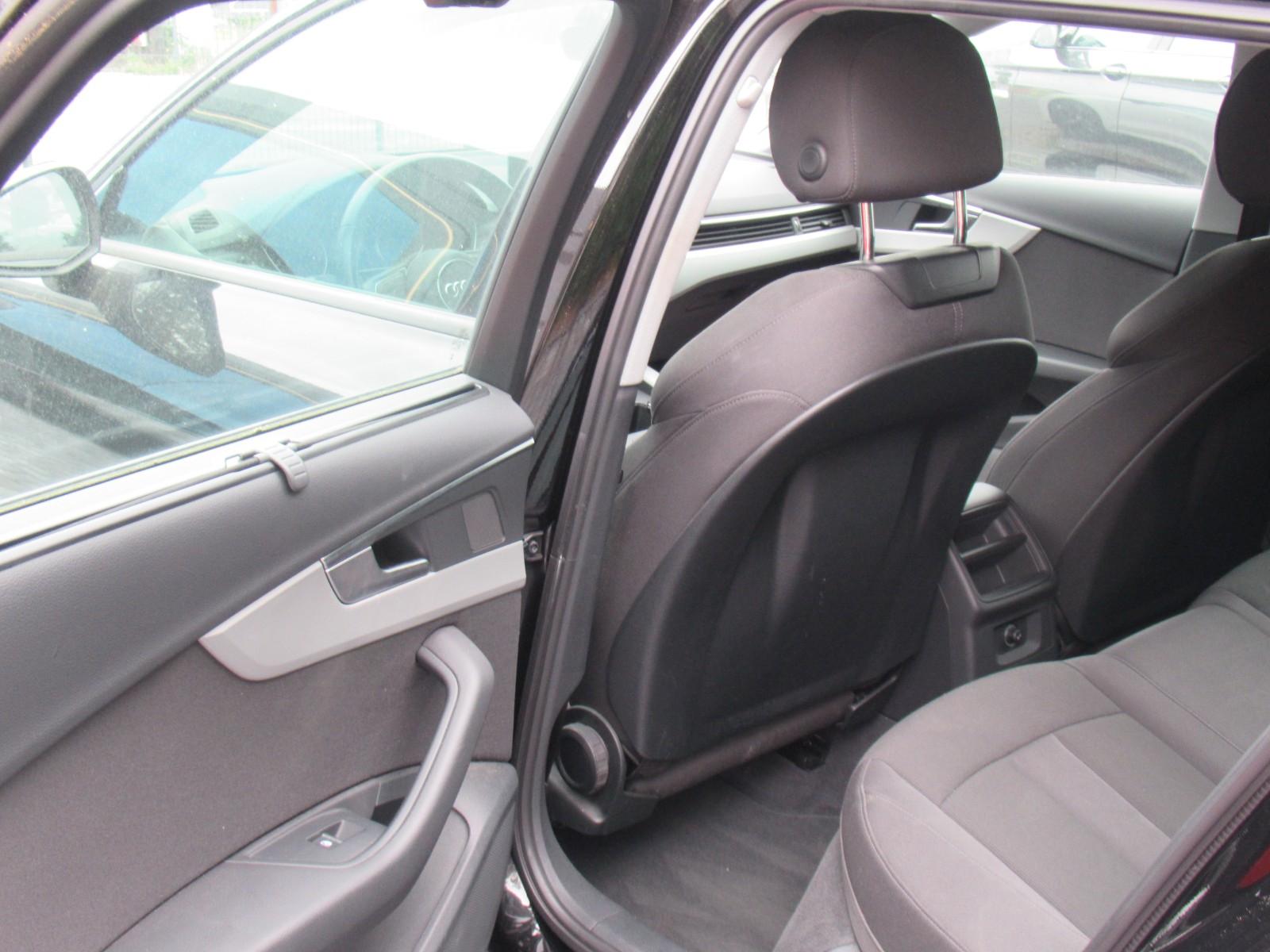 Audi A4 Avant 35 TDI basis, миниатюра 21