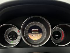 MERCEDES-BENZ C 220 T CDI / DESIGNO / HARMAN KARDON/ AUTOM./ MERCEDES-BENZ C 220 T CDI / DESIGNO / HARMAN KARDON/ AUTOM./