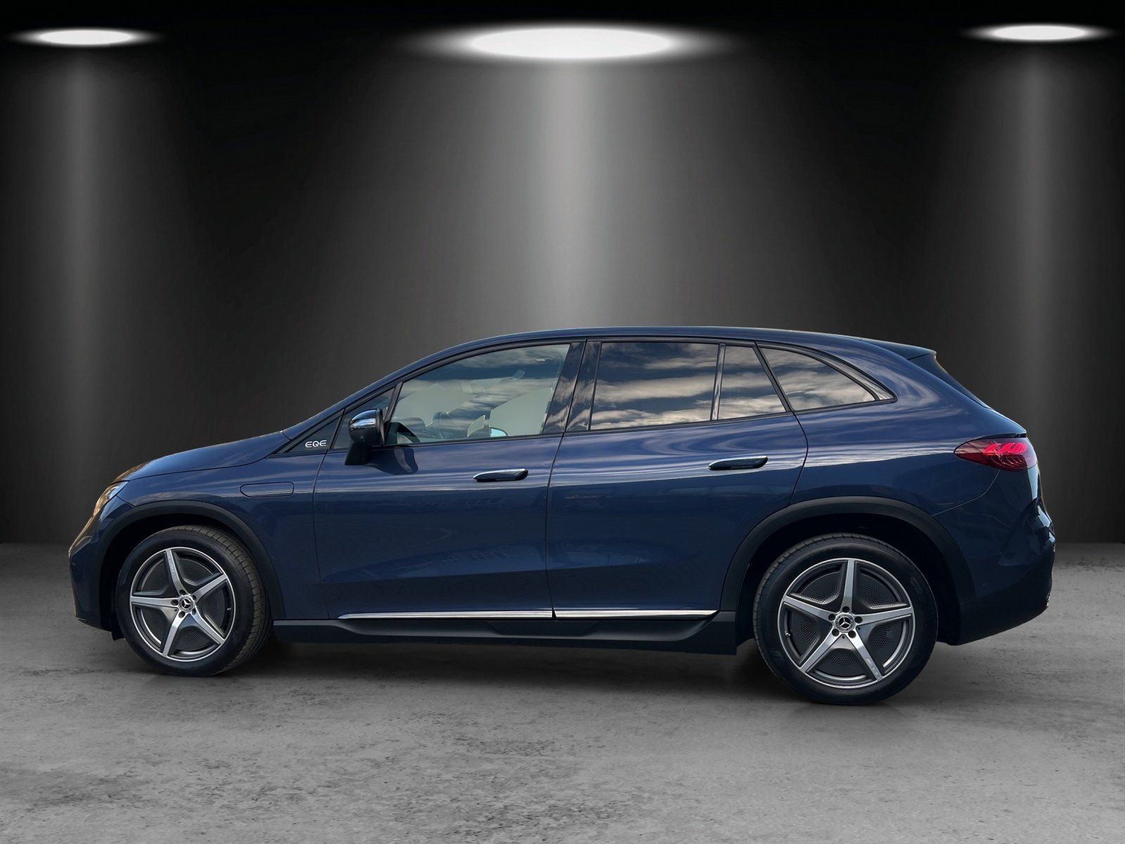 Fahrzeugabbildung Mercedes-Benz EQE350 4M SUV Premium AMG Hyper HAL Airmatic AHK