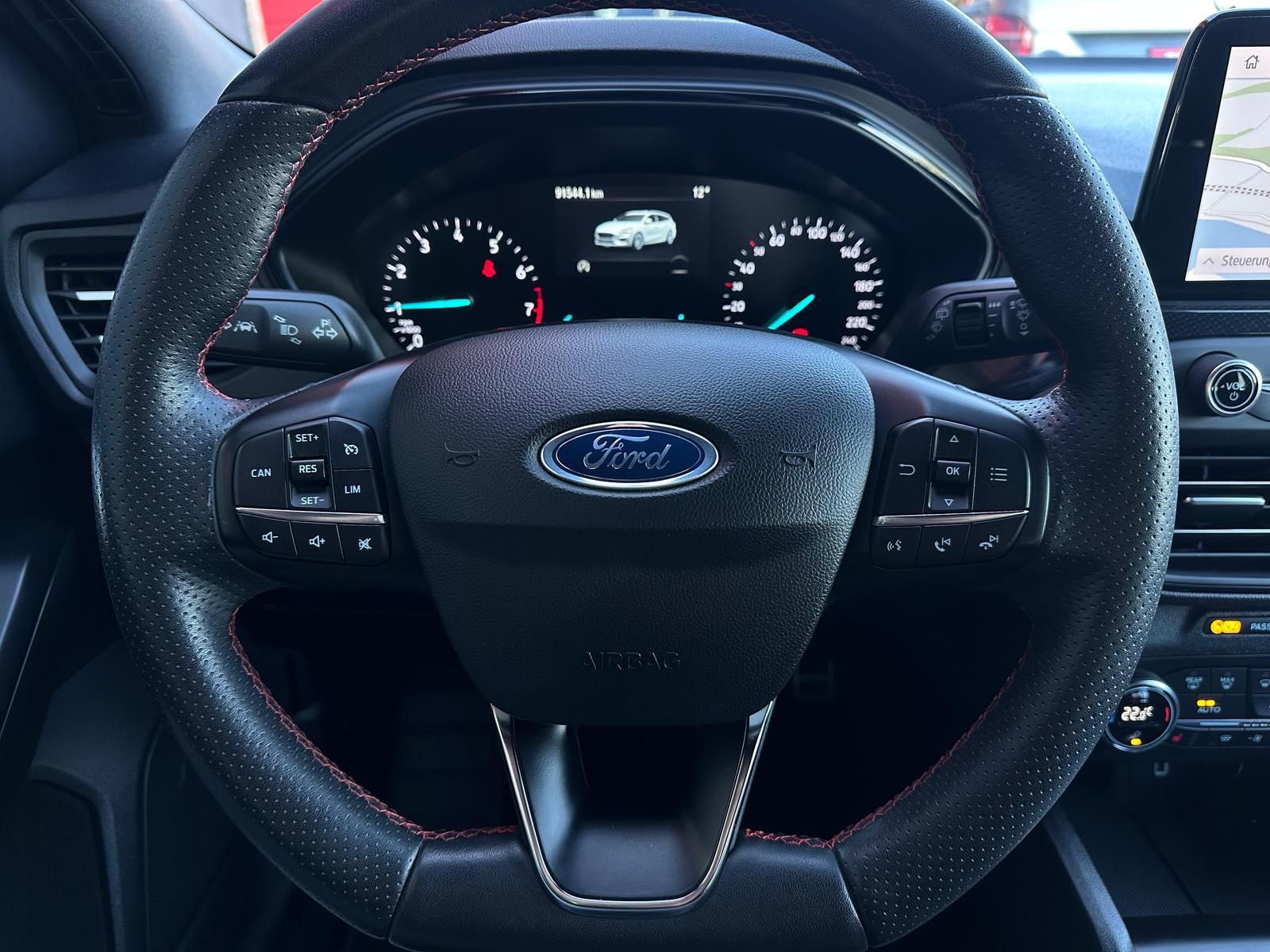 FORD Focus 1.0 EB ST LINE X *HUD#SHZ#LH#FH#LED#TEMP - Image 11