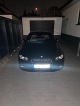 BMW e93 330i Cabrio - BMW 330 aus 2007: 330i