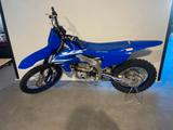 Yamaha YZ450F  - YAMAHA YZ450F