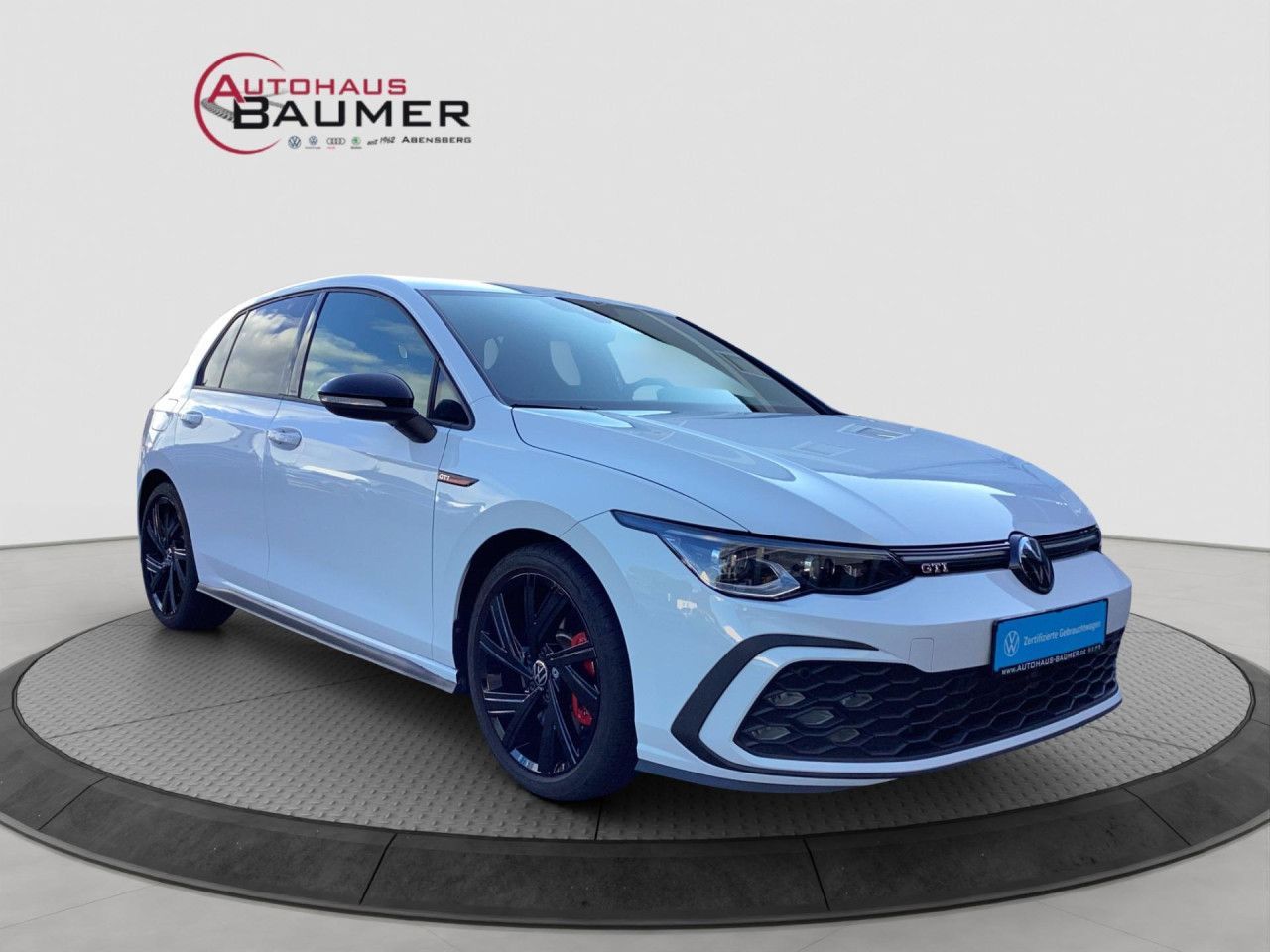 Volkswagen Golf VIII GTI 2.0 TSI DSG IQ.Light Navi Kamera foto 4