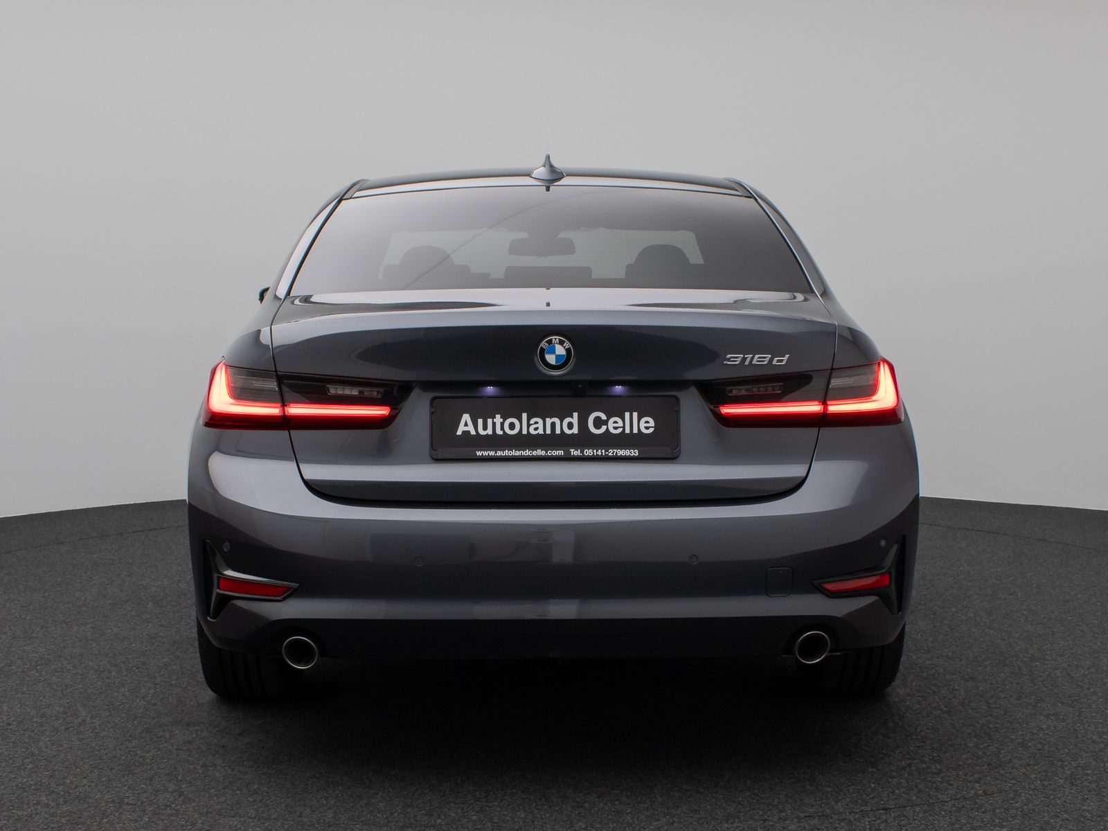 Fahrzeugabbildung BMW 318d Kamera DAB Sport Alarm Geschwindigkeitsreg