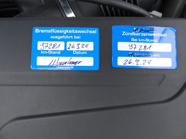 Fahrzeugabbildung BMW 116 i/Automatik/1.Hd/Kamera/Navi/Xenon/AHK/