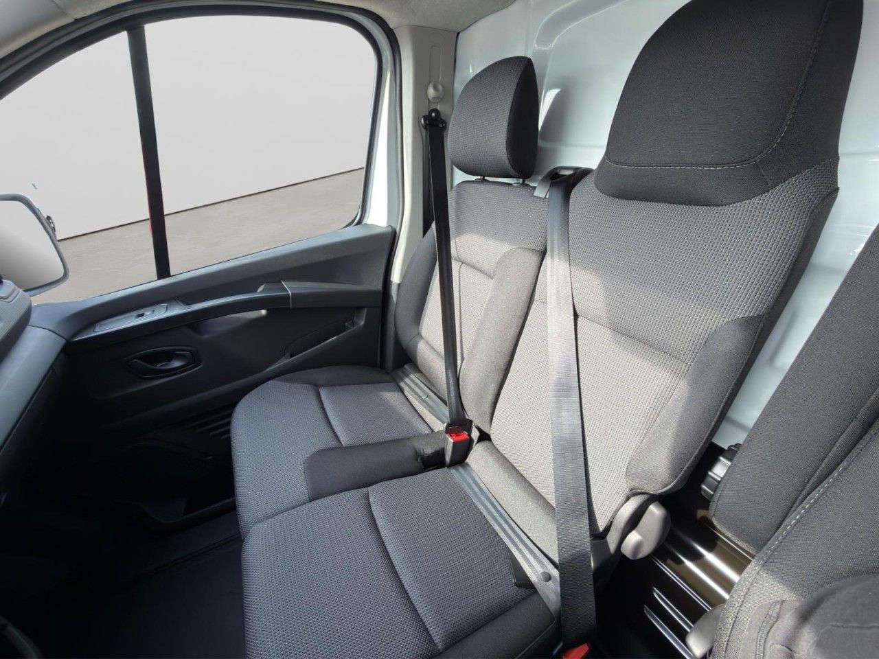 Renault Trafic - Bild 14