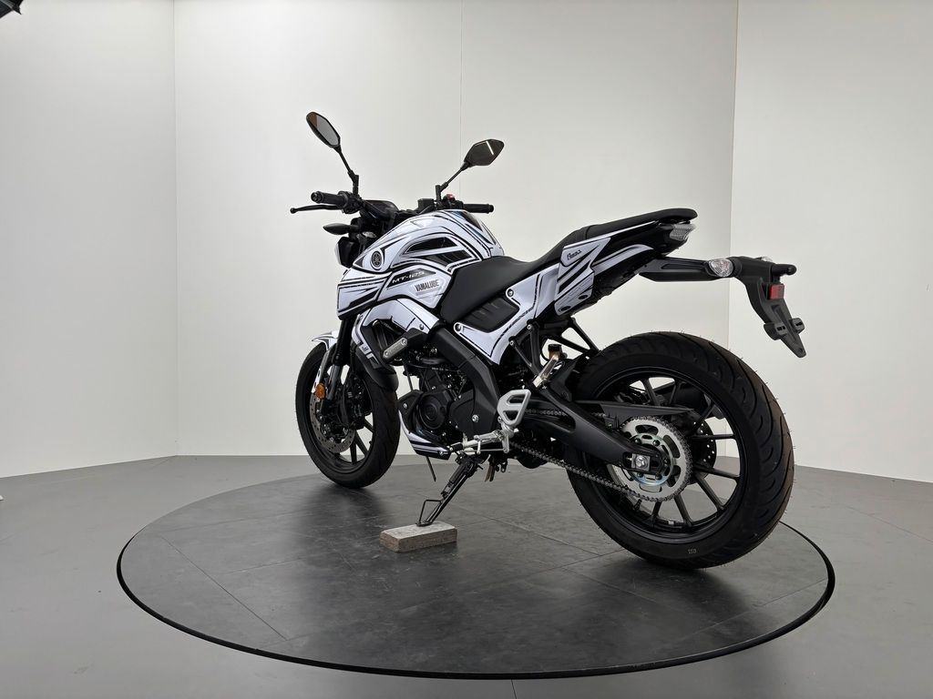Fahrzeugabbildung Yamaha MT-125 *HERBST DEALS*YAMAHA RIDER FOLIERUNG