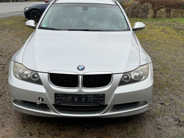 BMW 318d touring