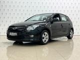 Hyundai i30 1.6 CRDi Classic /Klima/WR/1.Hand - Hyundai i30 Classic mit Diesel-Antrieb