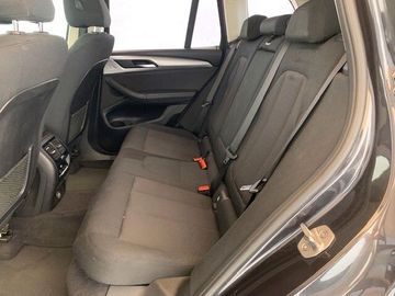BMW X3 - 11