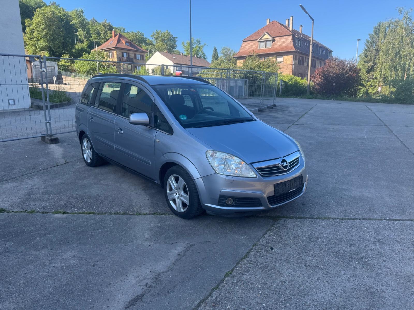 Opel Zafira B Edition 7Sitze Neue TÜV