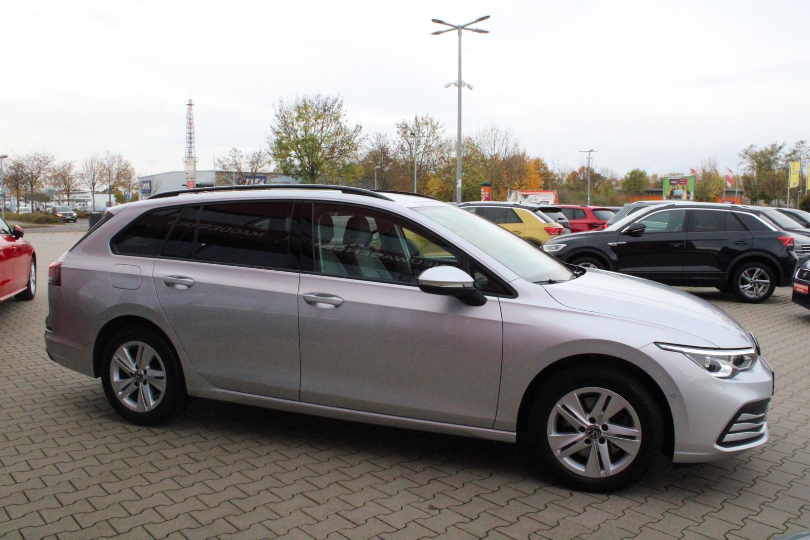 Volkswagen Golf 2.0 TDI DSG Life*NAVI*LED-PLUS*ACC*EL.HECKK