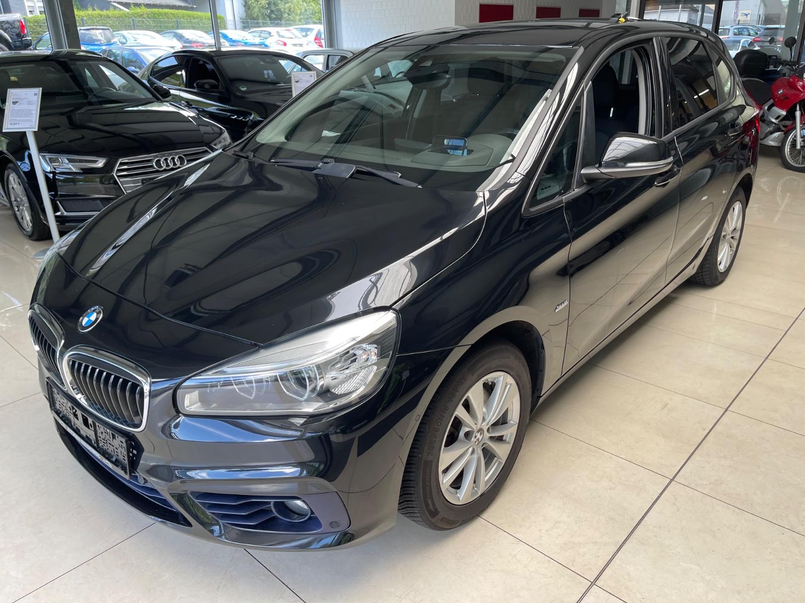 BMW 220 Baureihe 2 Active Tourer 220 d xDrive*HUP*KA