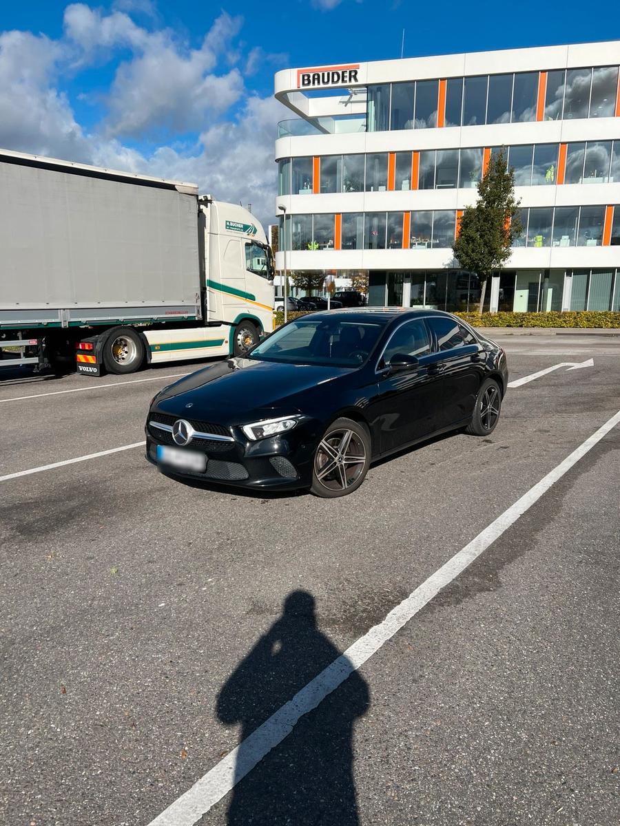 Mercedes-Benz A 200