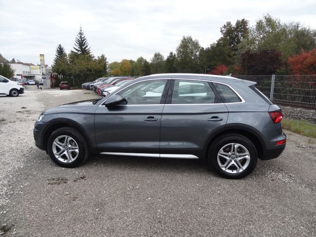Fahrzeugabbildung Audi Q5 40 TDI quattro/HUD/1.Hand/Leder/74.000 Km