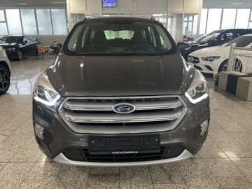 Ford Kuga - 2