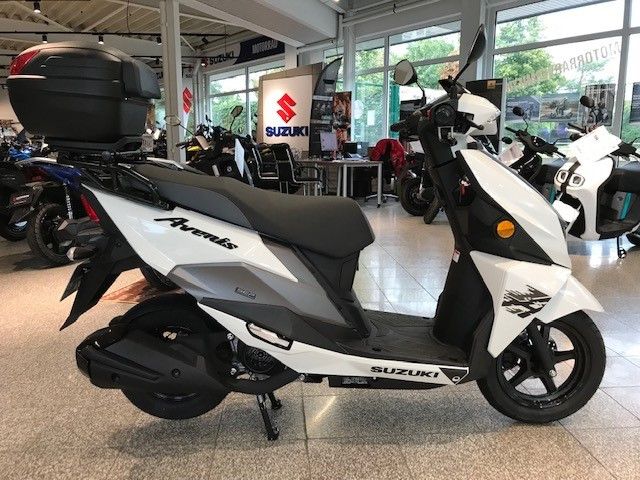 Suzuki UN125 Avenis125 Urban Edition *1.Hand/Koffer