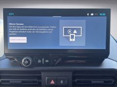 Fahrzeugabbildung Citroën Berlingo 1.5 Max XL HDI 130 EAT8 NAVI Kamera