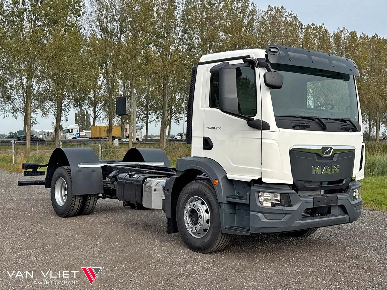 MAN TGM 18.250 BB CH Chassis Cabin (9 units)