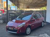 Renault Clio Grandtour Luxe 1.2l*40TKM*KLIMA*PANO*NAVI* - Renault Clio mit Benzin-Antrieb: Kombi, Grandtour Luxe
