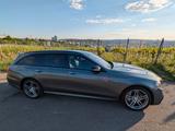Mercedes-Benz E53 AMG T 4MATIC+ HeadUp AHK 9G 8x - Mercedes-Benz E 53 AMG von privat
