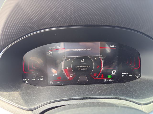 Arona 1.0TSI DSG FR AHK