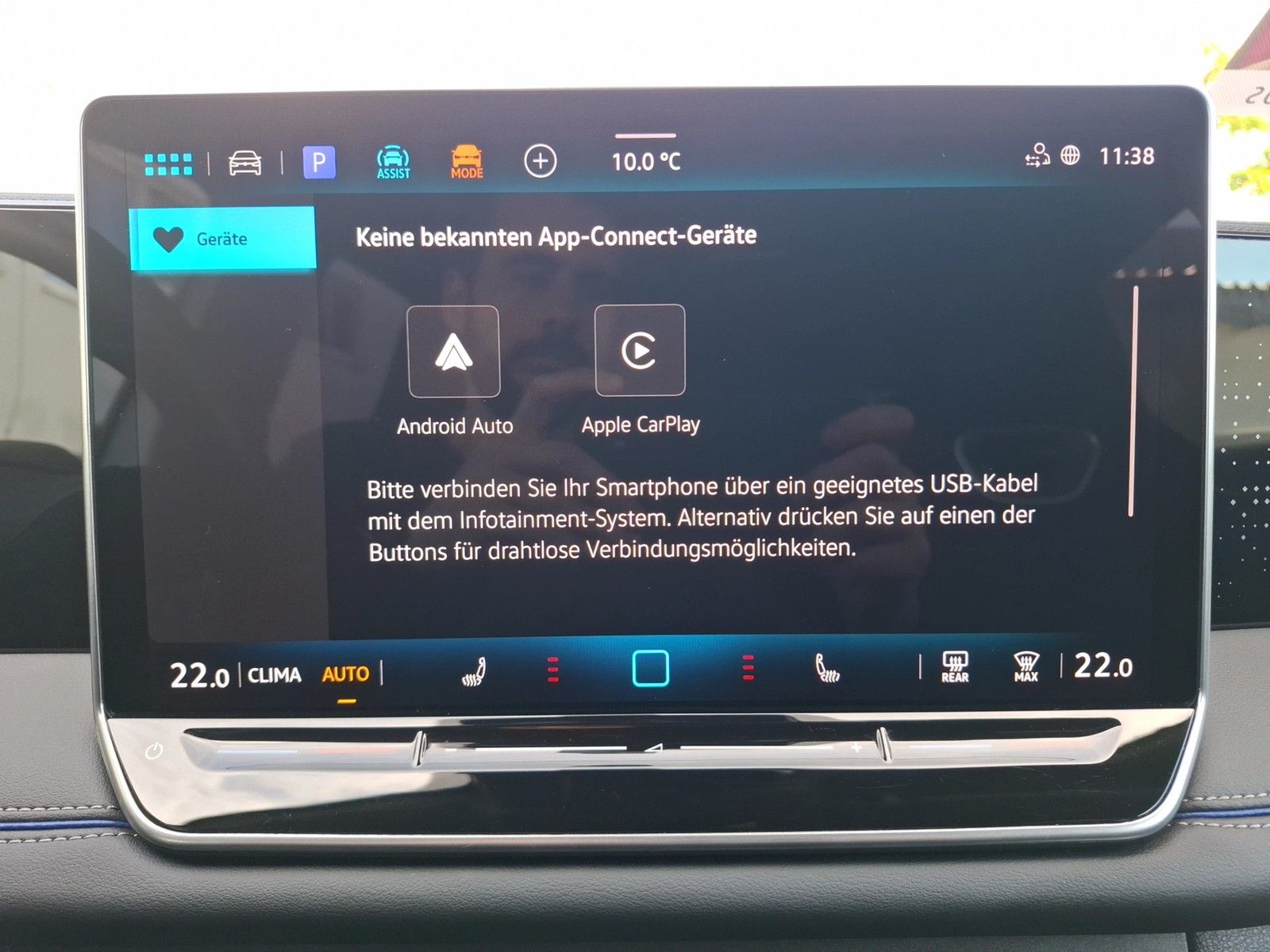 Fahrzeugabbildung Volkswagen Tiguan TDI R-Line DSG LEDplus AHK Navi AID ACC R