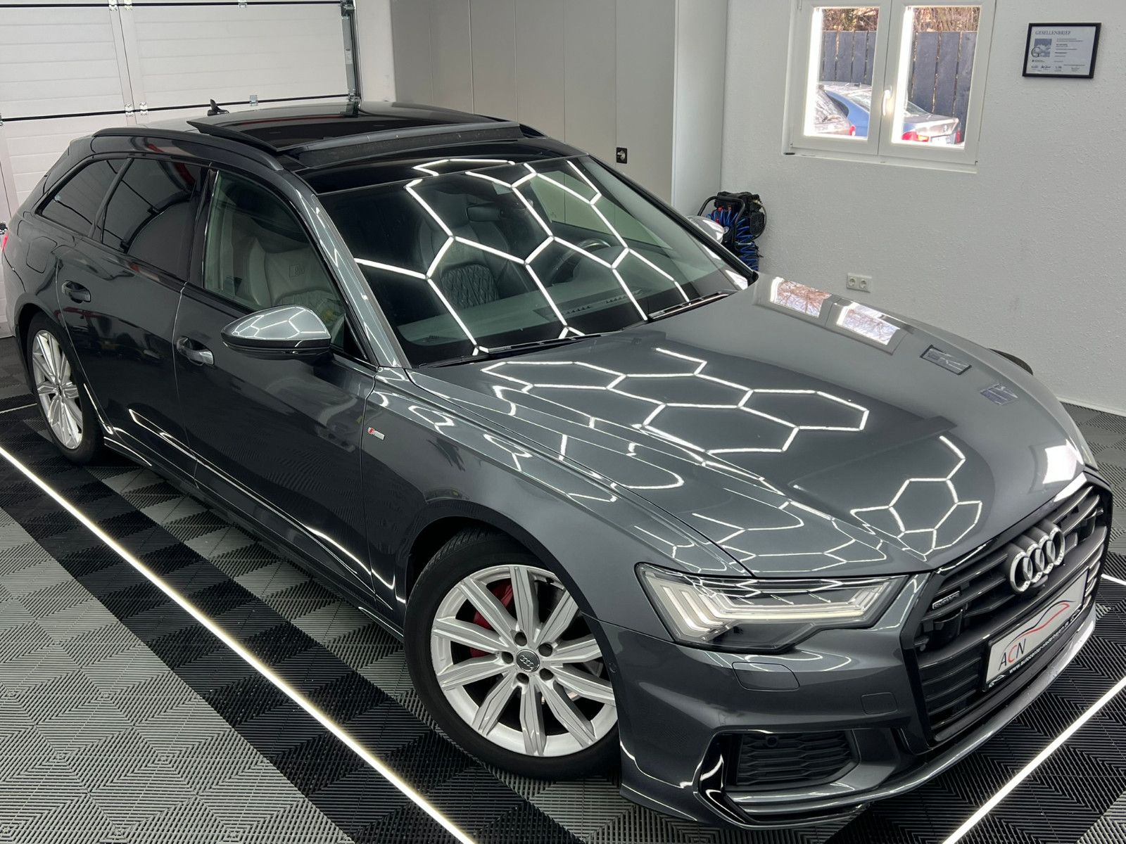 Fahrzeugabbildung Audi A6 50 TDI Quattro S-Line Sport/ACC/PANO/HdMATRIX