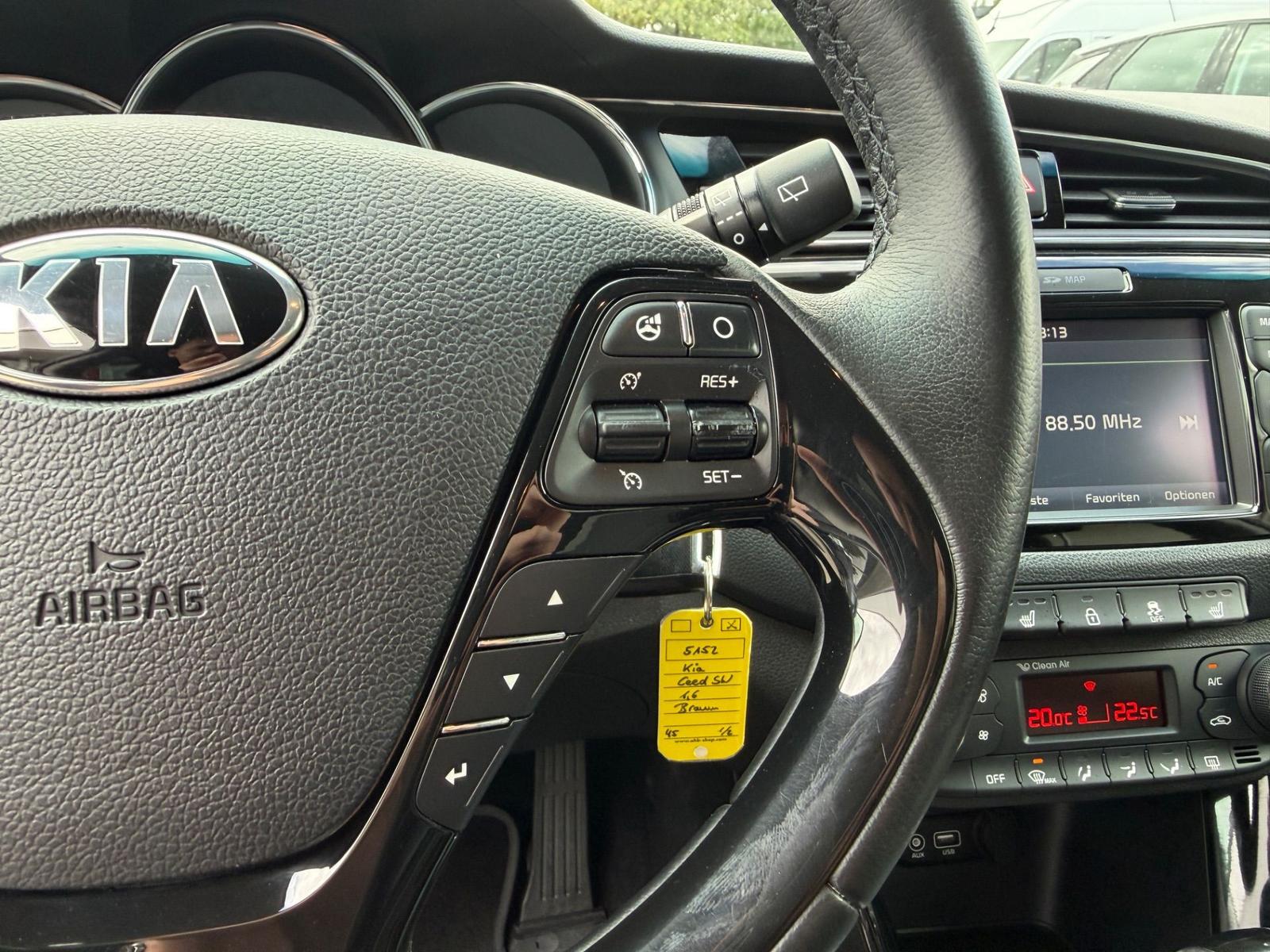 Kia cee'd Sportswagon Cee'd 1.6 Automatik AHK Kamera