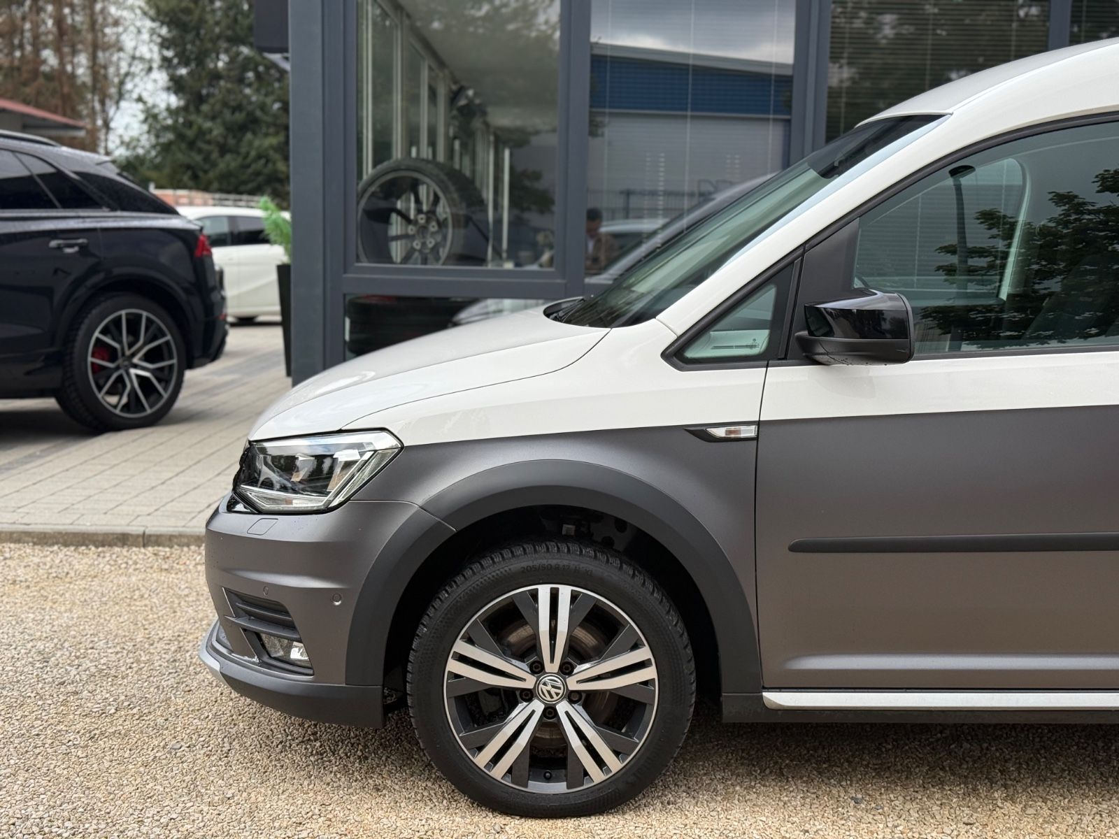 VW Caddy Caddy 2.0 TDI Alltrack 4Motion*DSG*Bi-Xenon*AHK*, Ansicht 7