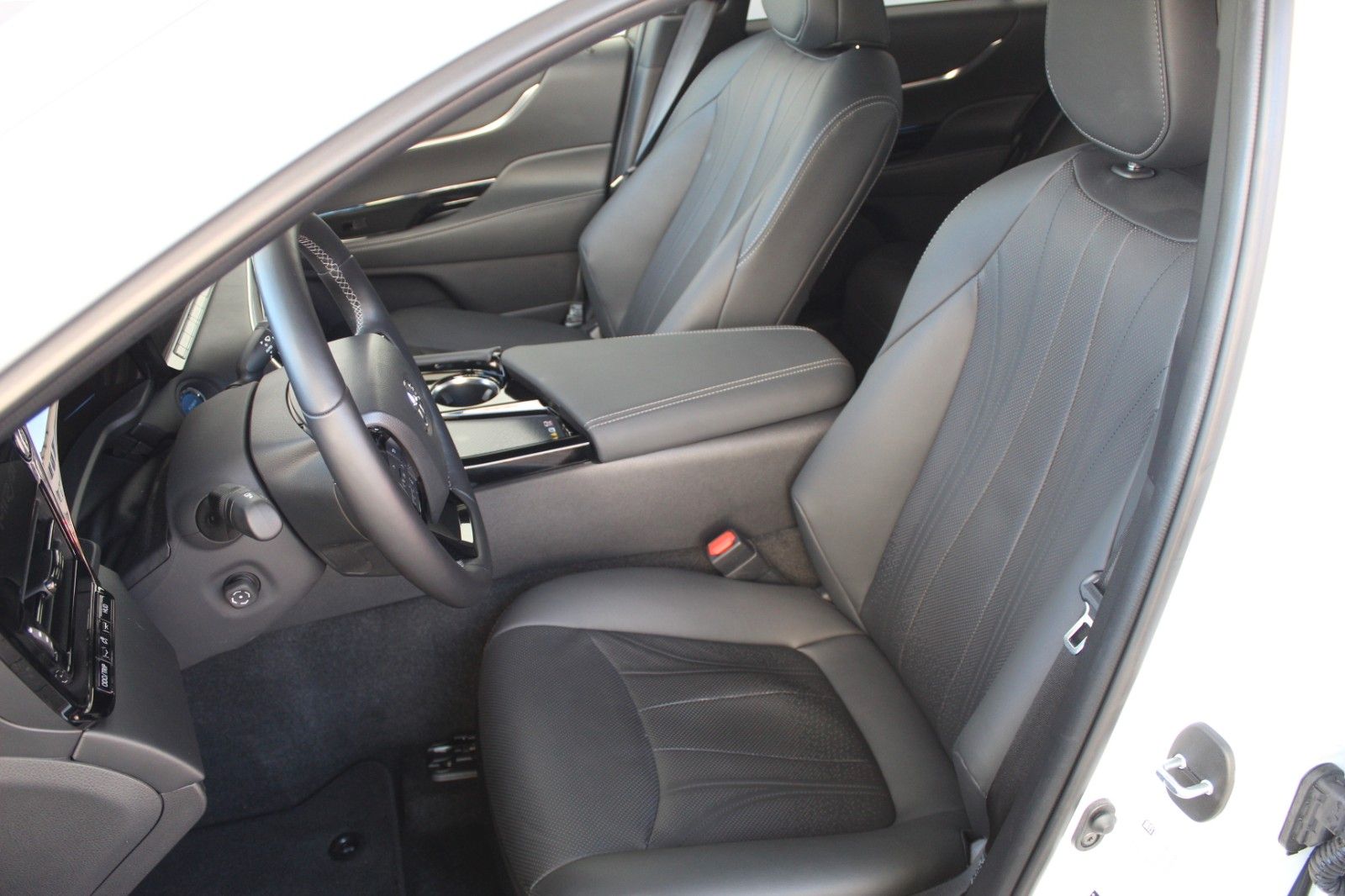Fahrzeugabbildung Toyota MIRAI Advanced FUELCELL