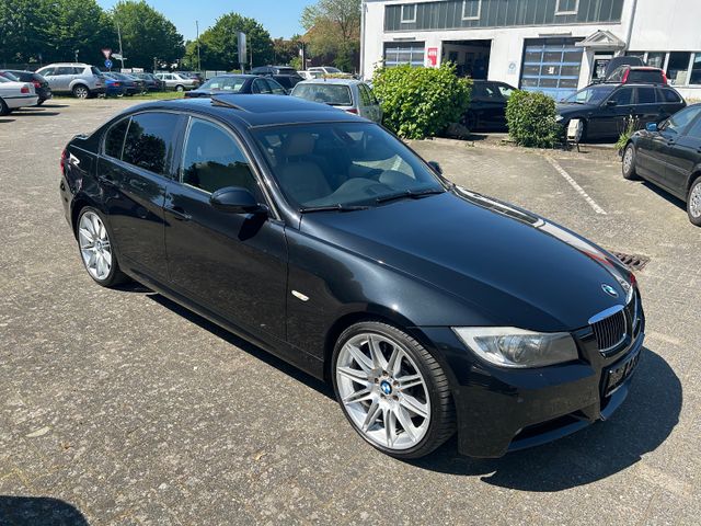 BMW 335 Baureihe 3 Lim. 335i xDrive M-Paket