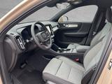 Volvo XC40 B3 Core Automatik LED - Volvo XC40 Core mit Benzin-Antrieb