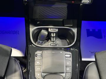 صورة مصغرة 34 لـ 2020 Mercedes-BENZ A 220
