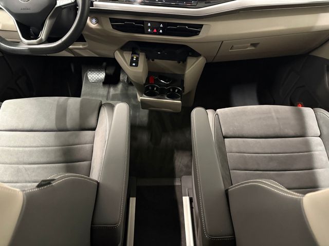 T7 Multivan Life 2.0 TDI DSG AHK STANDHZG