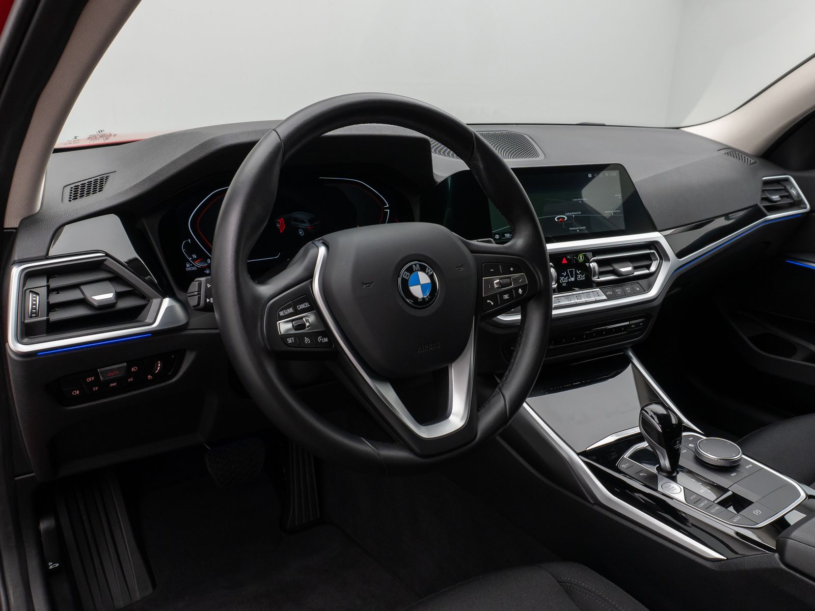 Fahrzeugabbildung BMW 320d  xD Laser DAB Fernlichtassist Komfort Alarm